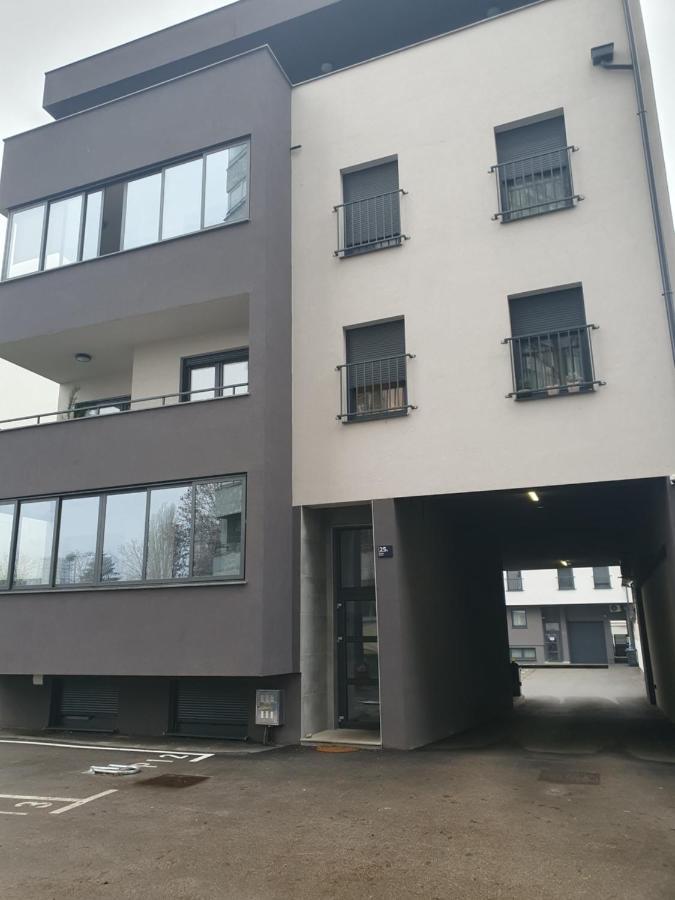 Cosy 35M2 Appartment Zagreb Bagian luar foto